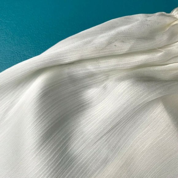 Laundry by Shelli Segal Off the Shoulder Cream Top - Picture 5 of 9